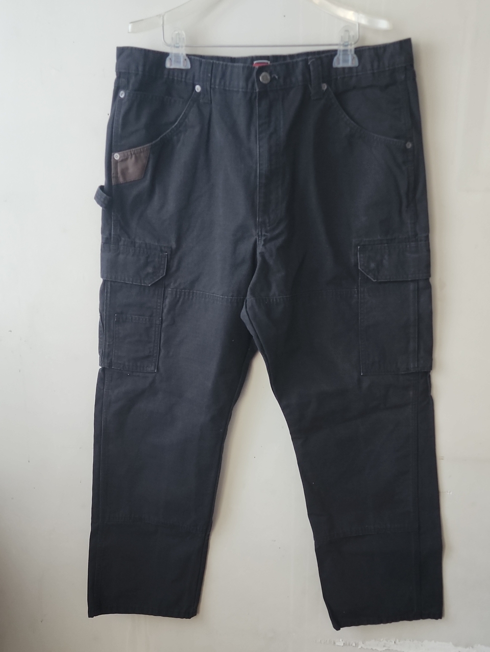 Wrangler Black Cargo Pants with Contrast Pocket Trim. New Without Tag